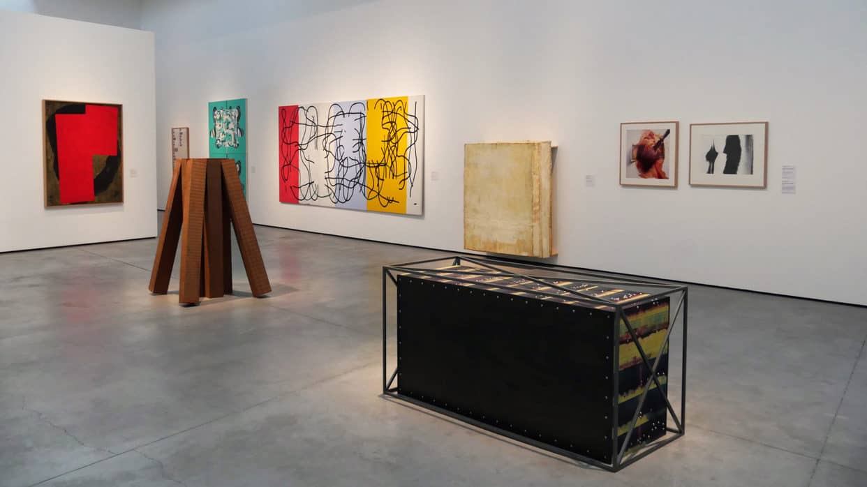 Modern & Contemporary Art