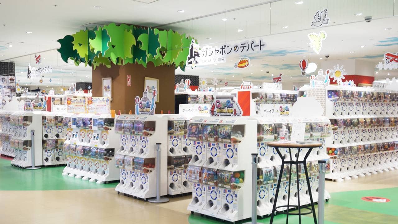 Gachapon & Toy Stores