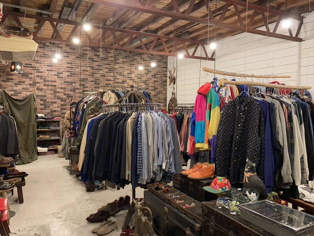 Vintage Shopping