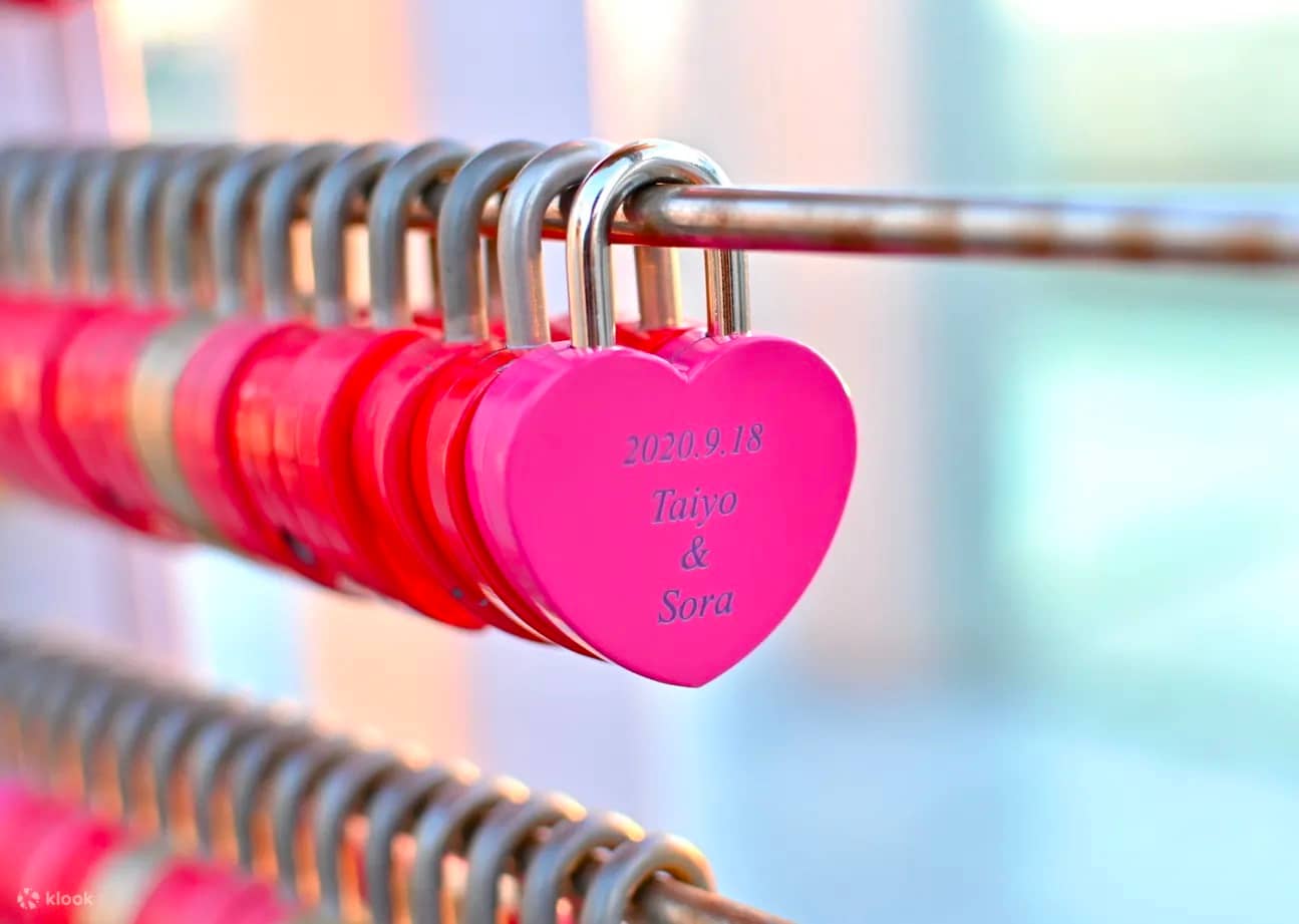 Love Lock Area