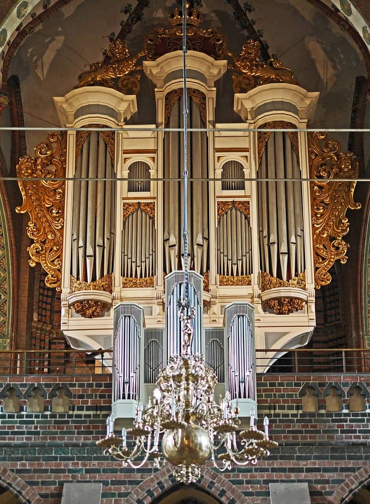 Pipe Organ Performances