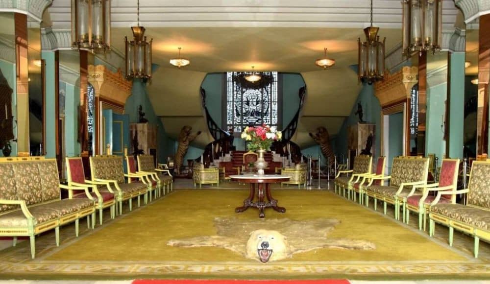 Lavish Throne Room