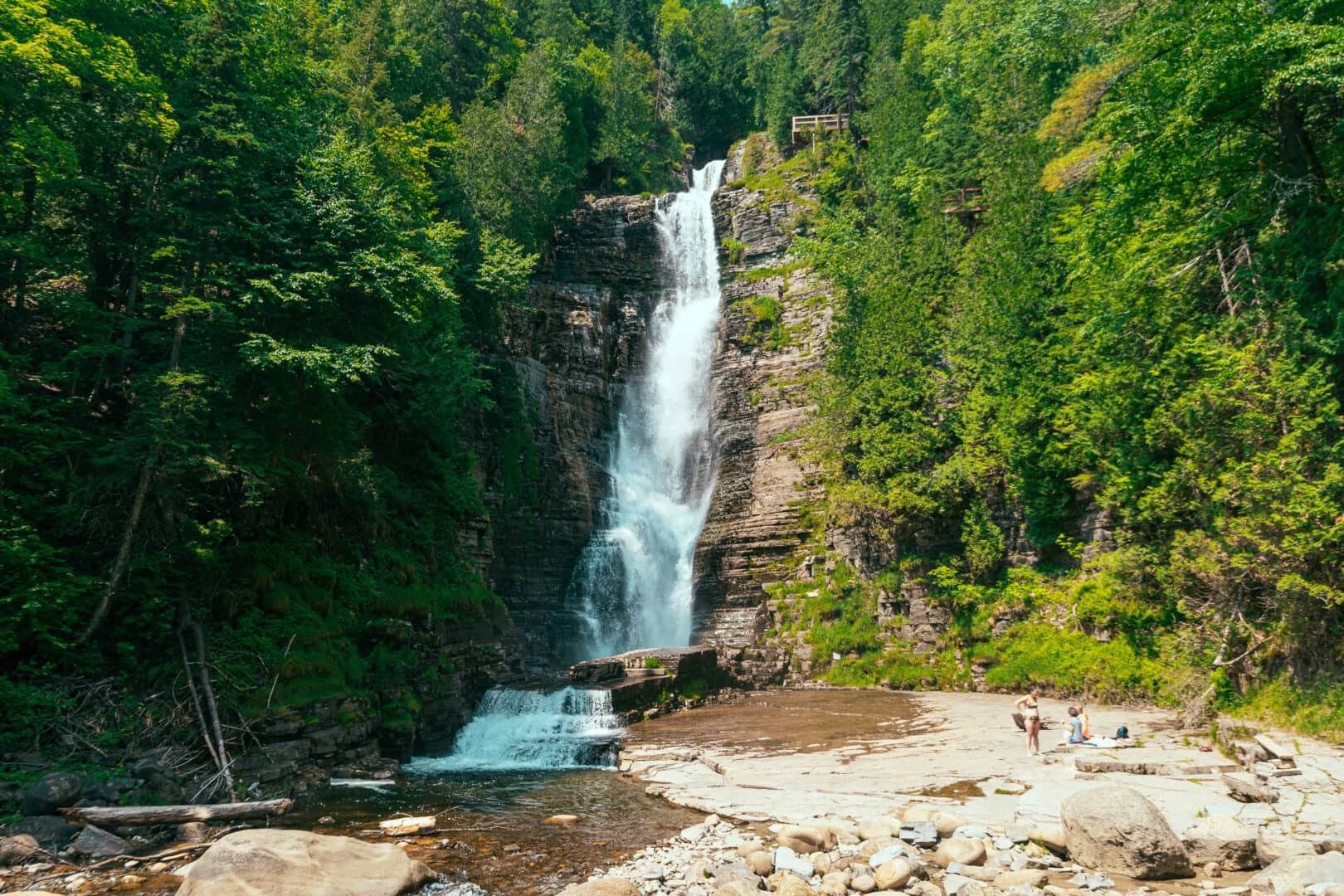 Chute Jean-Larose Waterfall