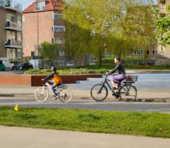 Scenic Walking & Cycling Paths