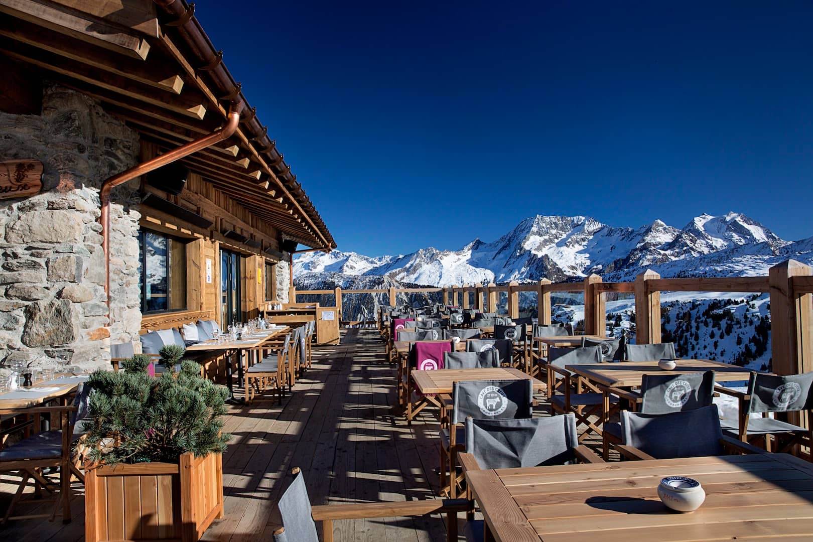 Vibrant On-Mountain Dining