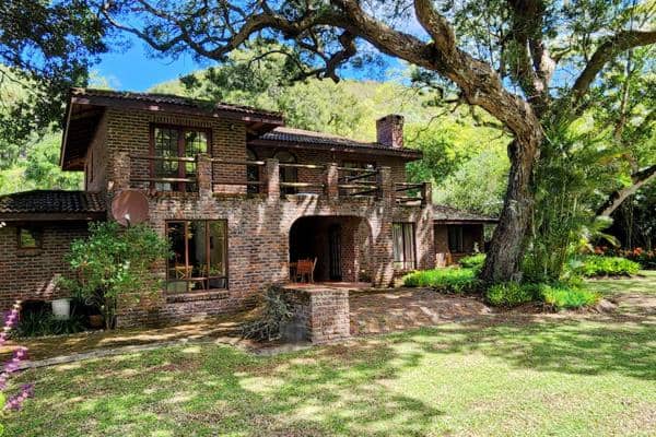 Peaceful Residential Charm