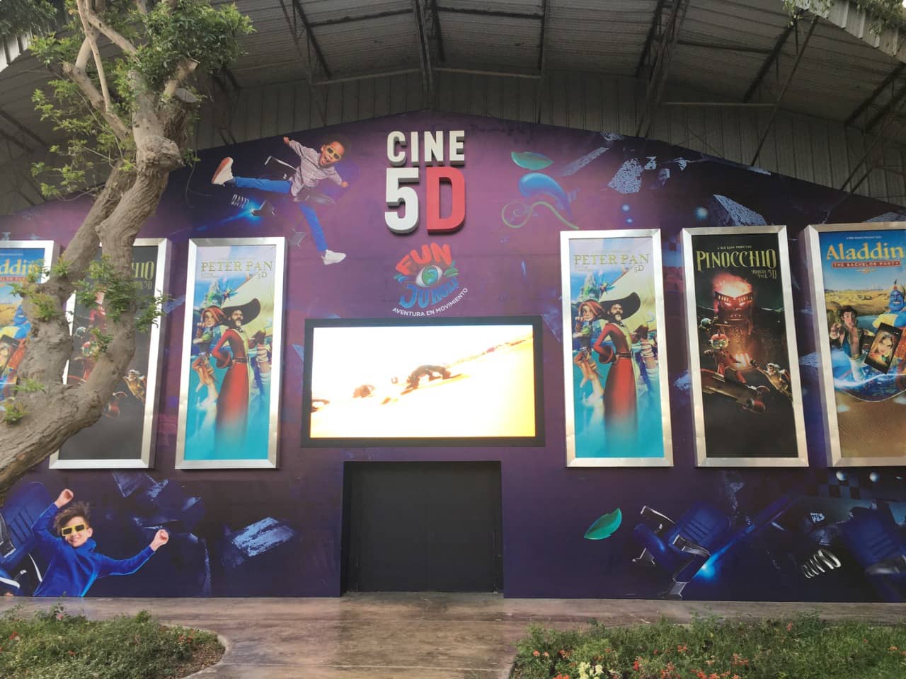 5D Cinema Experience