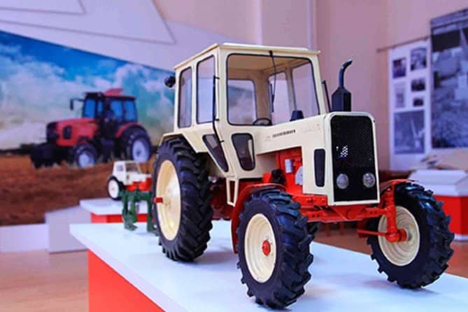 Tractor-Themed Souvenirs