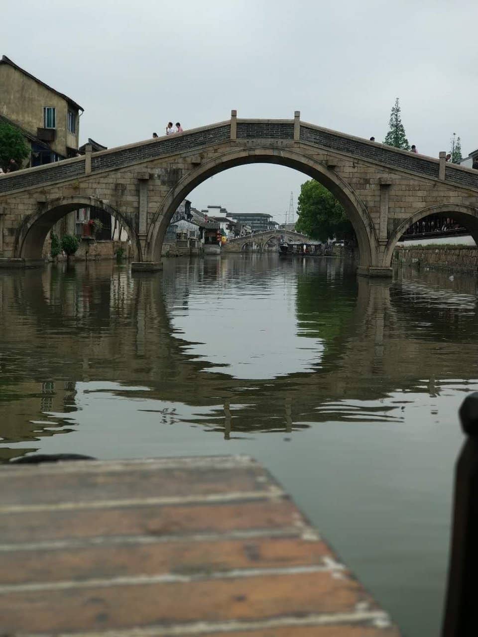 Local Crafts and Teahouses