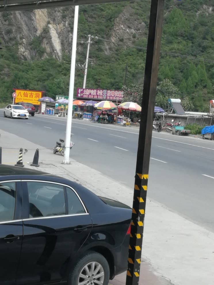 Panoramic Mountain Vistas