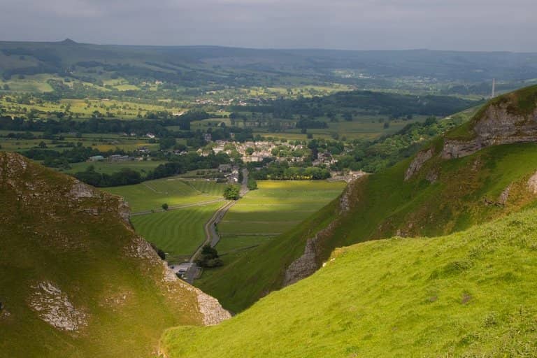 The Dramatic Gorge Drive