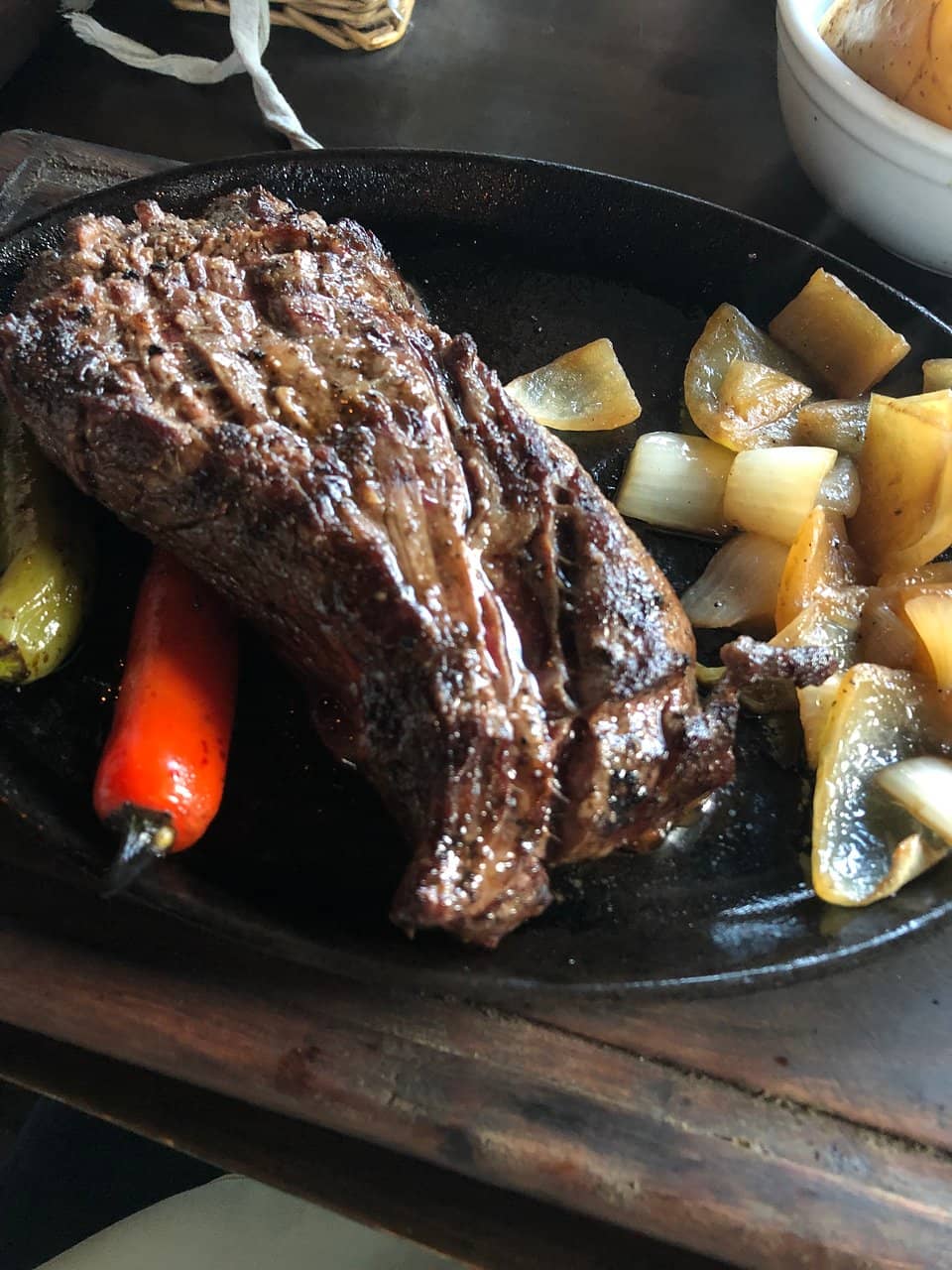 Delicious Pizzas & Mediterranean Cuisine