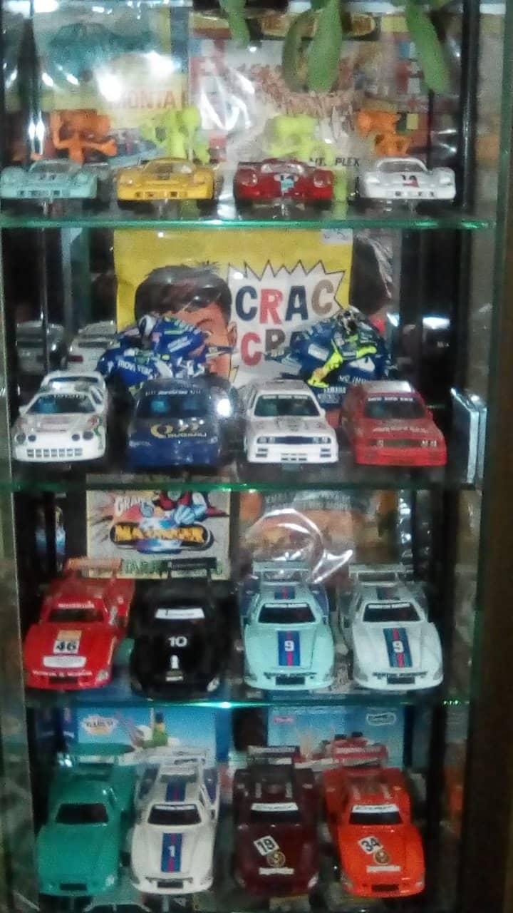 Specialty Stands