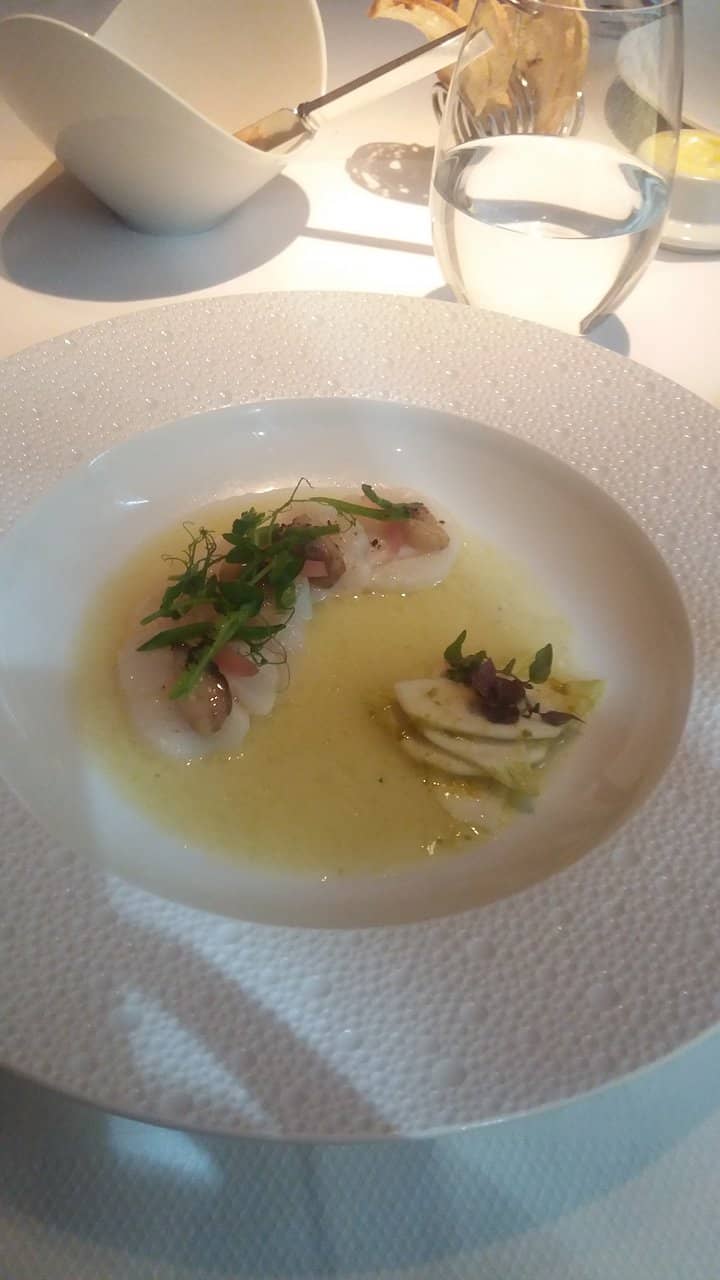 Luxurious Atmosphere and Service