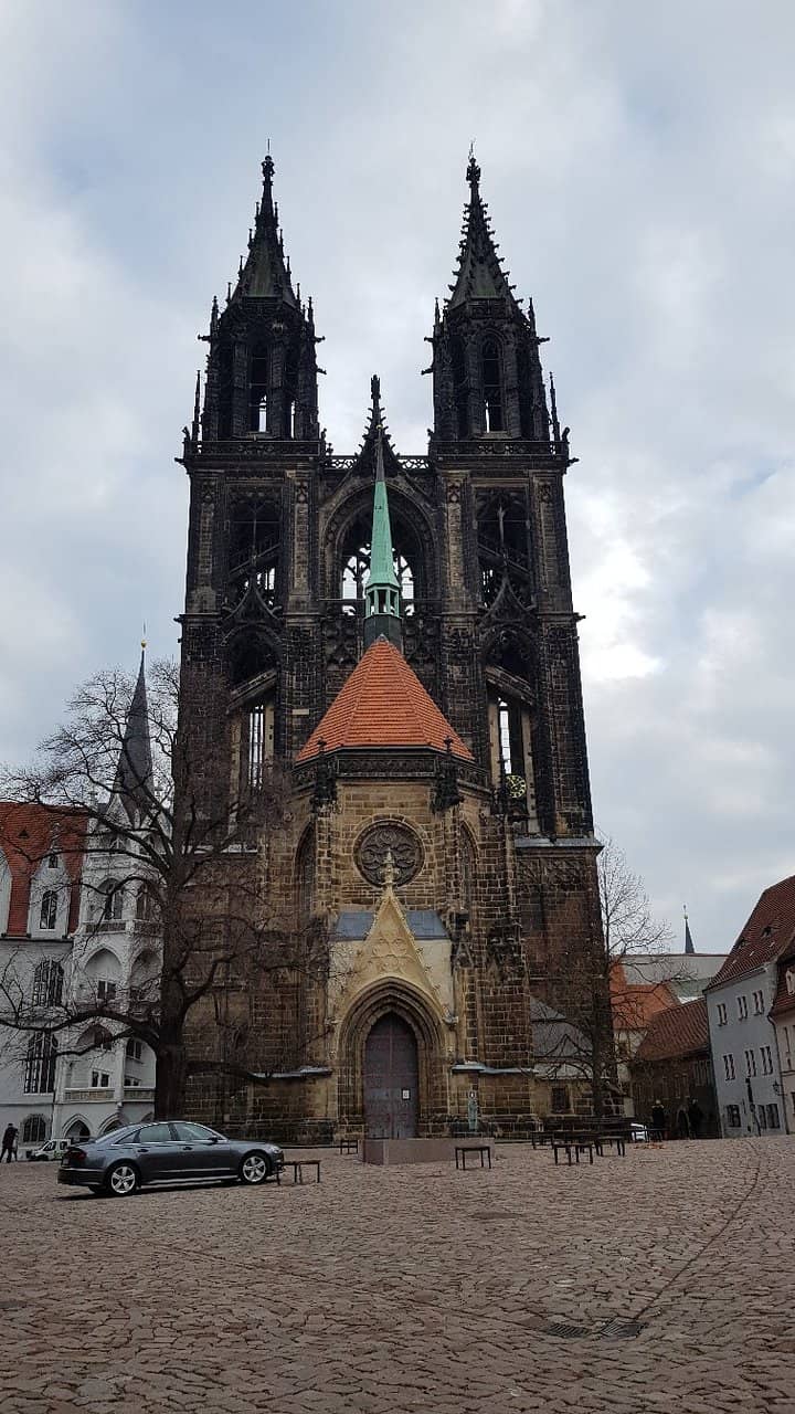Vertical photo
