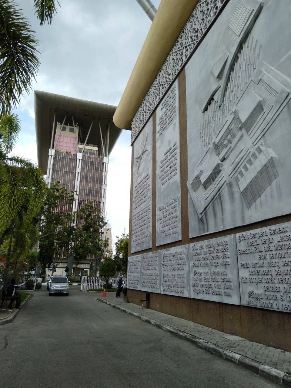 Serene Reading Ambiance