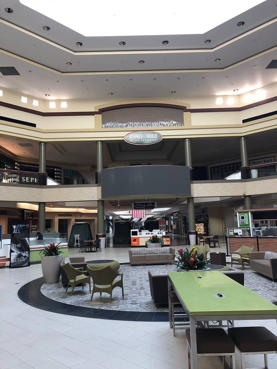 Diverse Dining Options