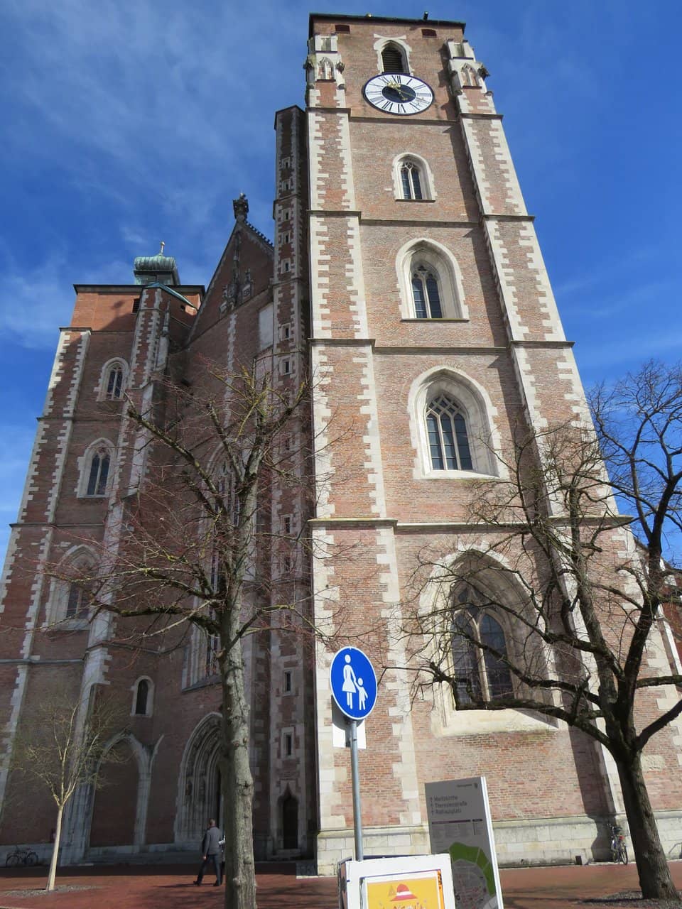 Interior Grandeur