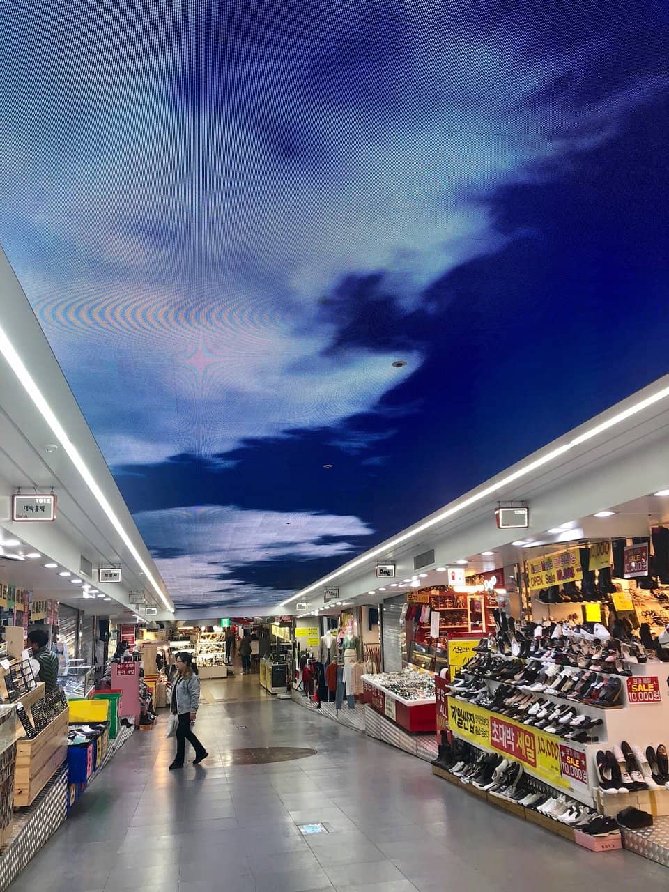 Vibrant Market Atmosphere