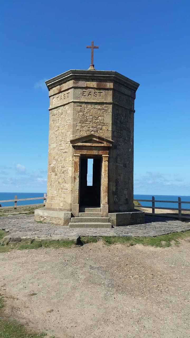 Panoramic Coastal Views