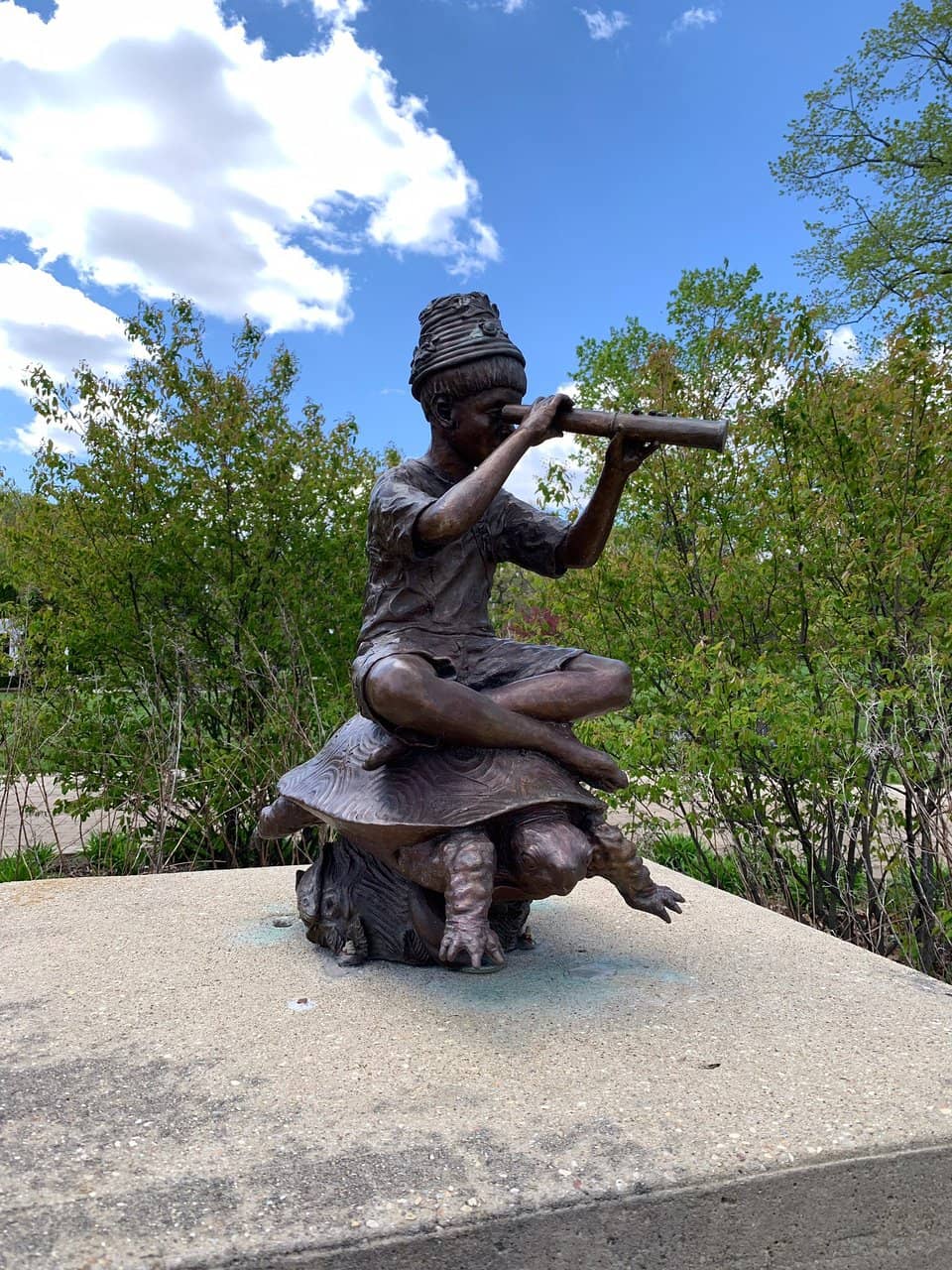 Artistic Sculptures