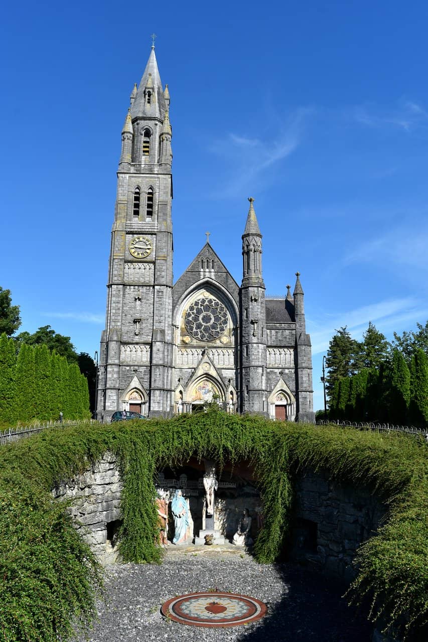 Stunning Salviati Mosaics & Stained Glass