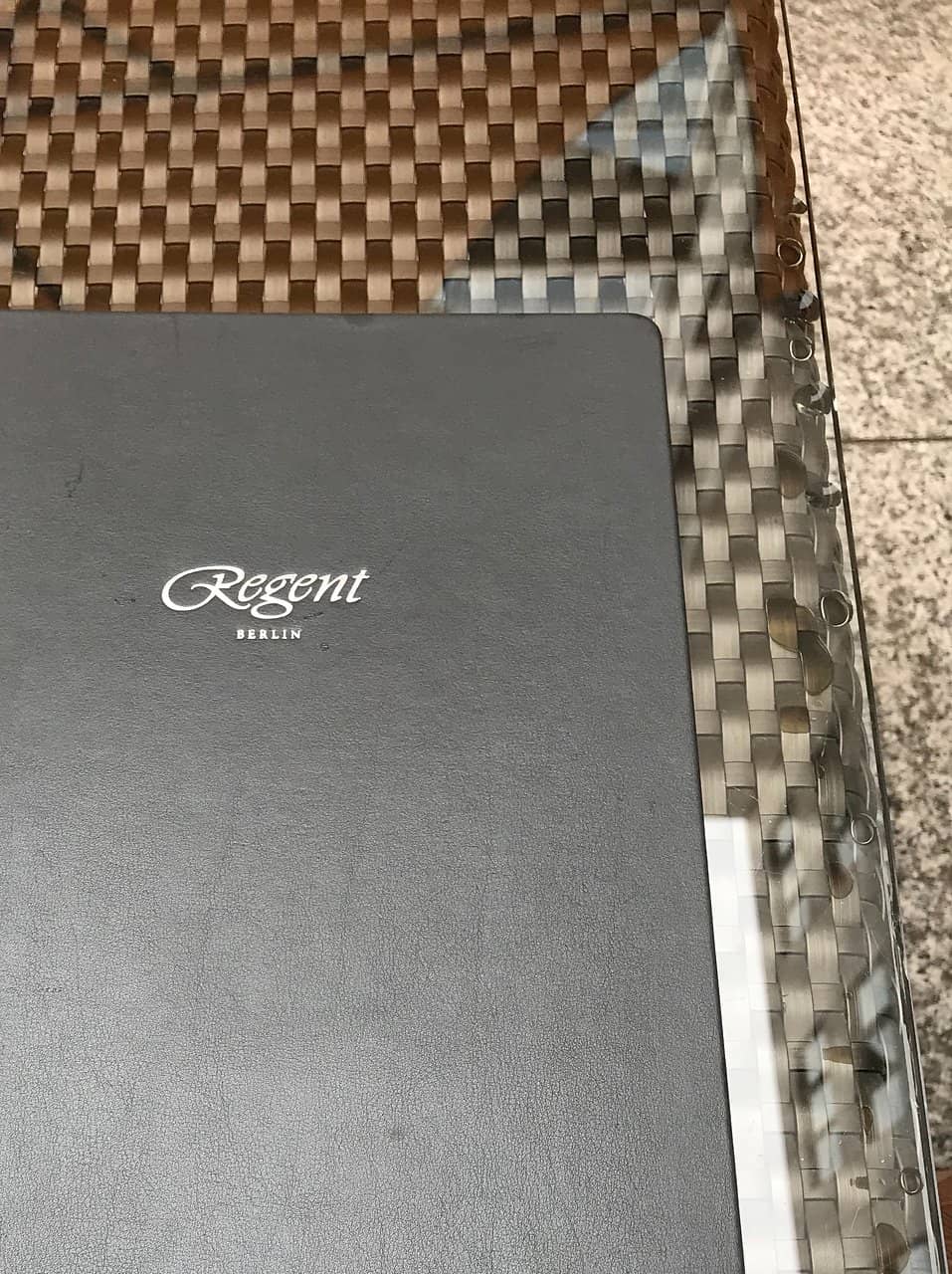 Poolside Dining & Cocktails