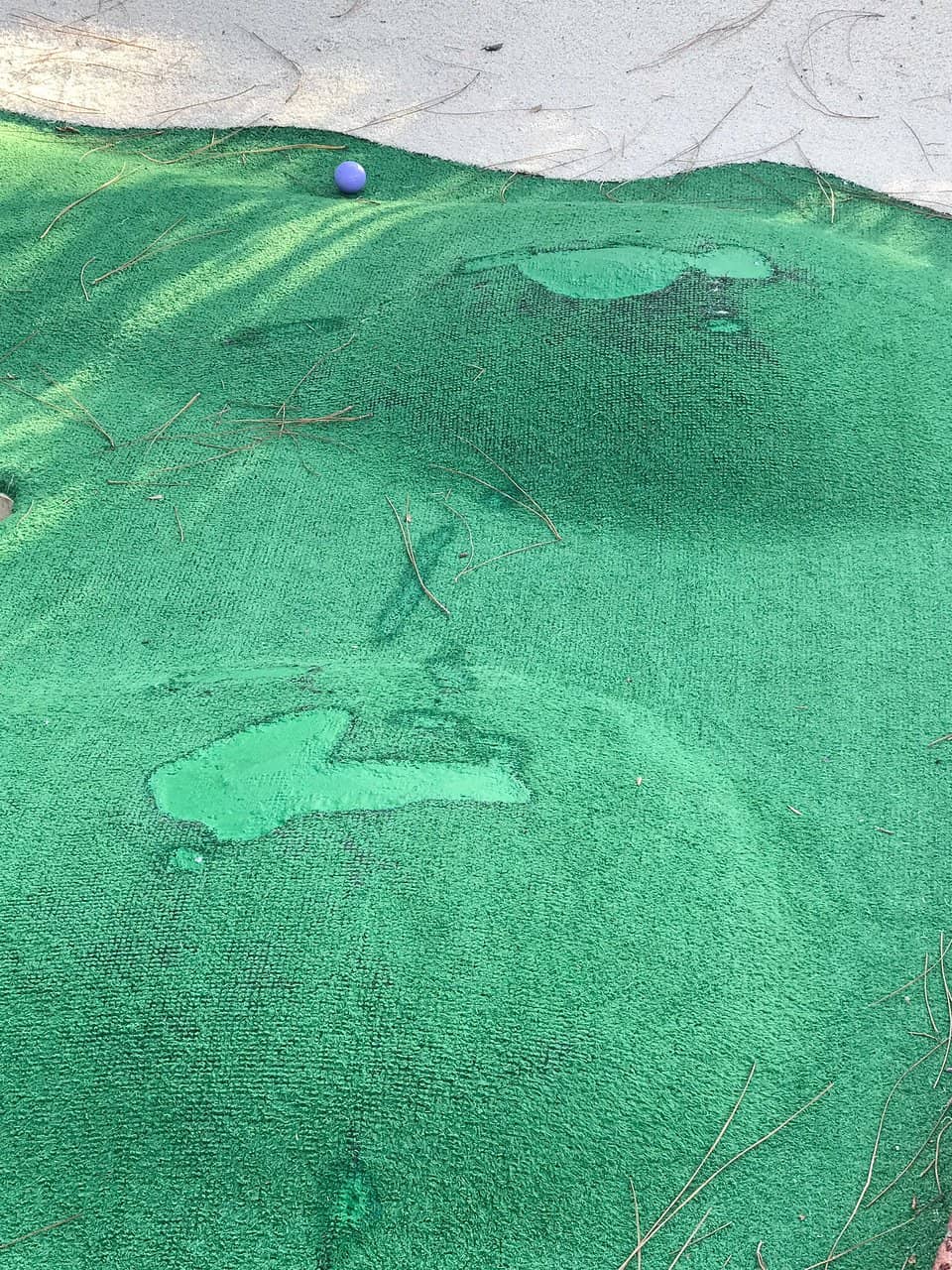 Tropical Mini-Golf Adventure