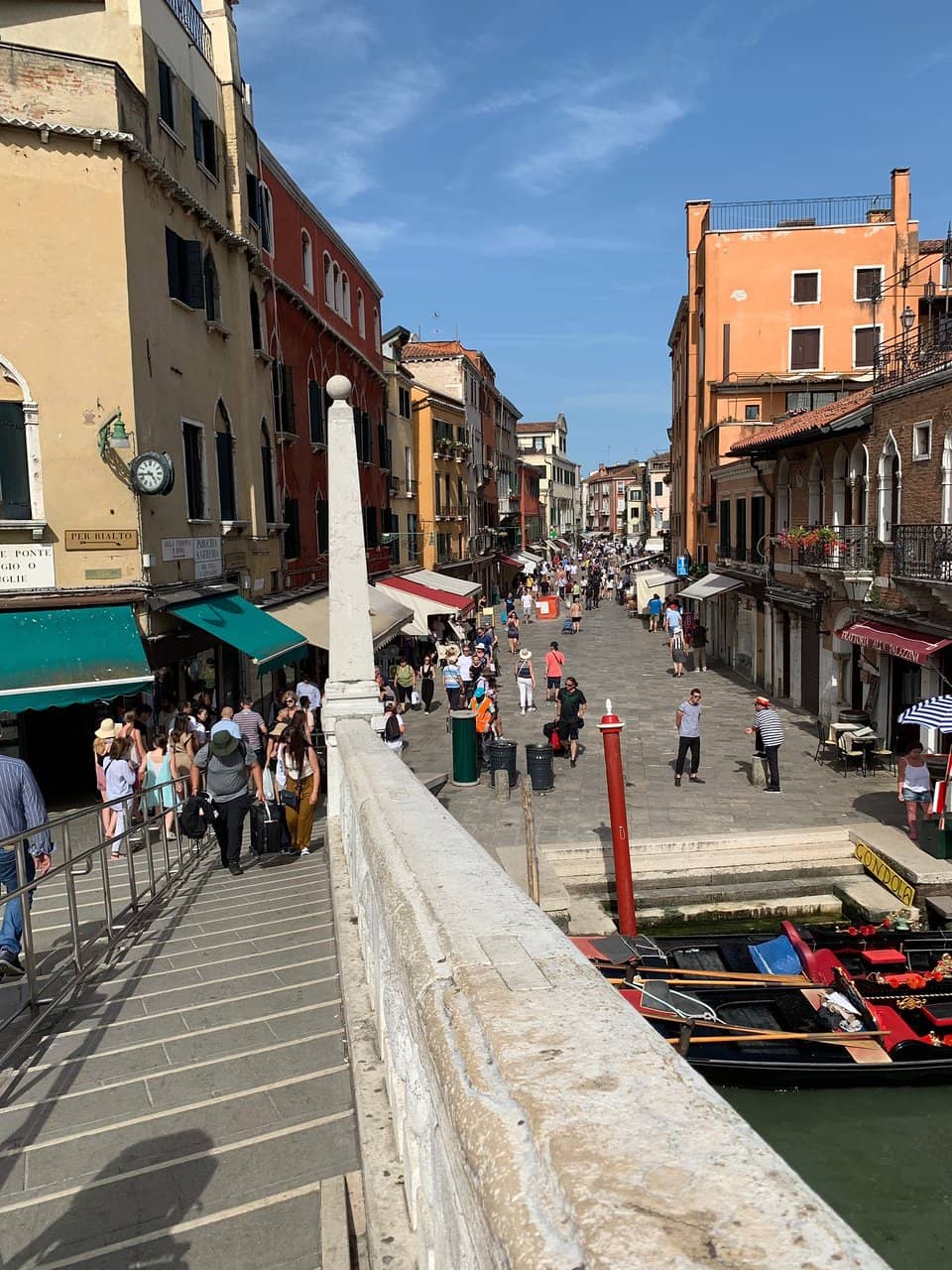 Gateway to Local Life