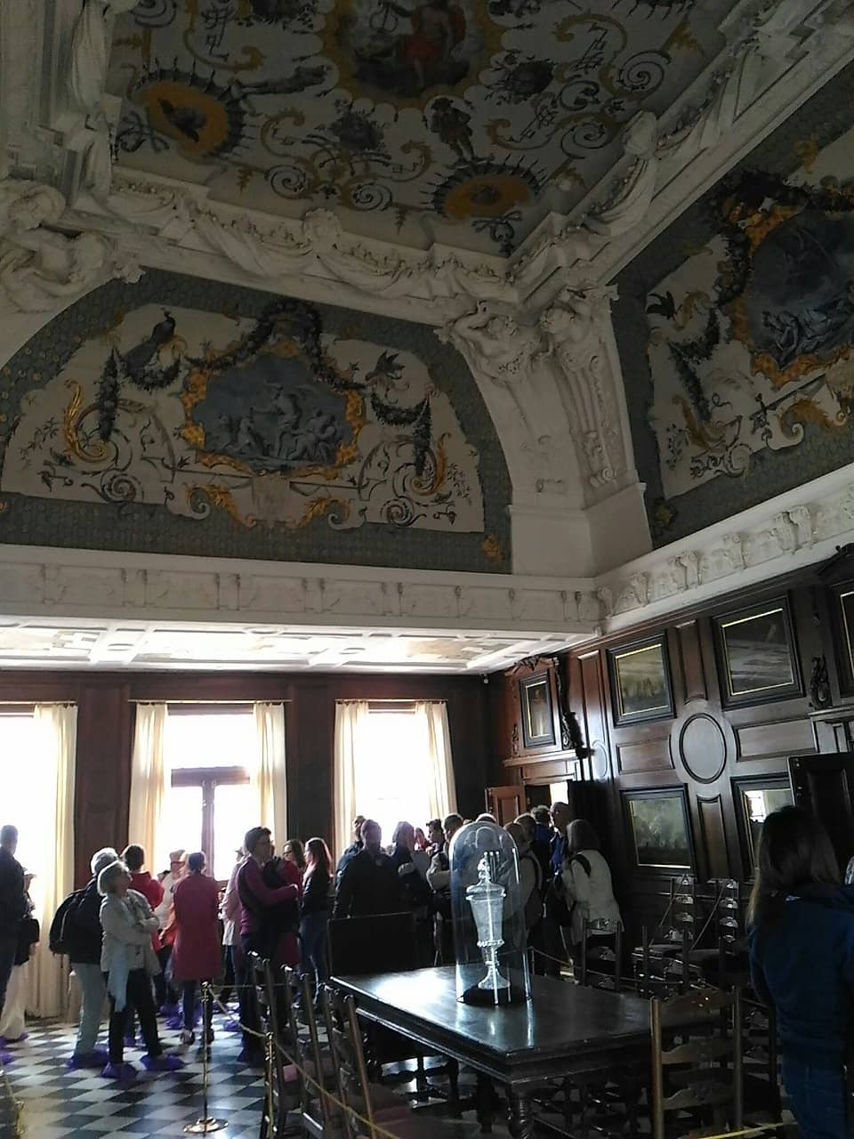 Art and Porcelain Collection