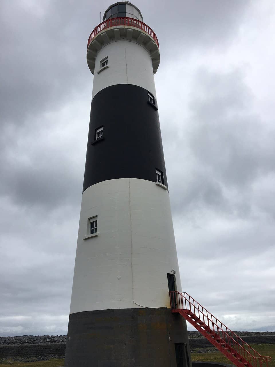 Inis Oirr Lighthouse