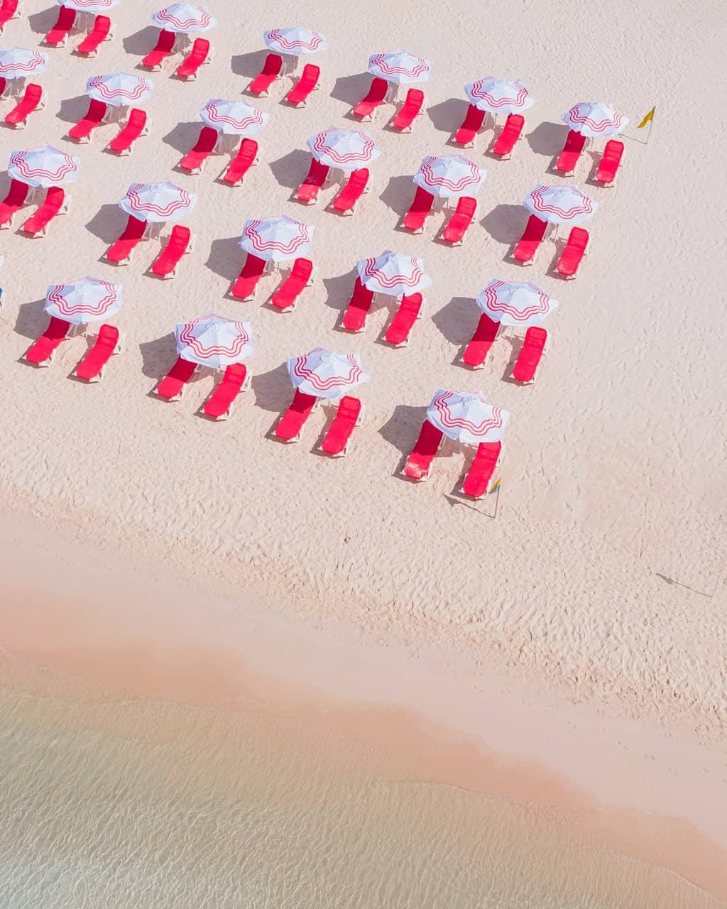 Vibrant Beach Club Atmosphere