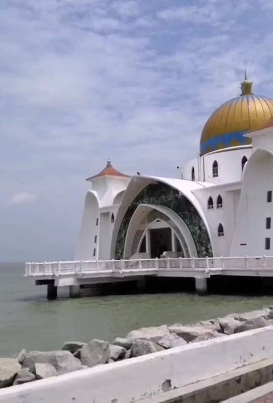 Melaka Straits Mosque