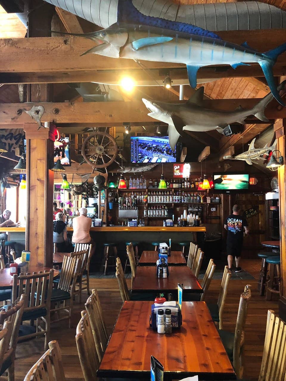 Signature Seafood & Beach Bar Fare