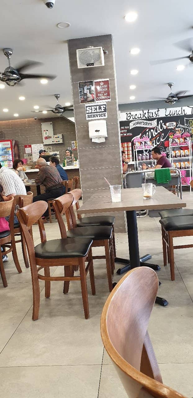 Authentic Local Ambiance