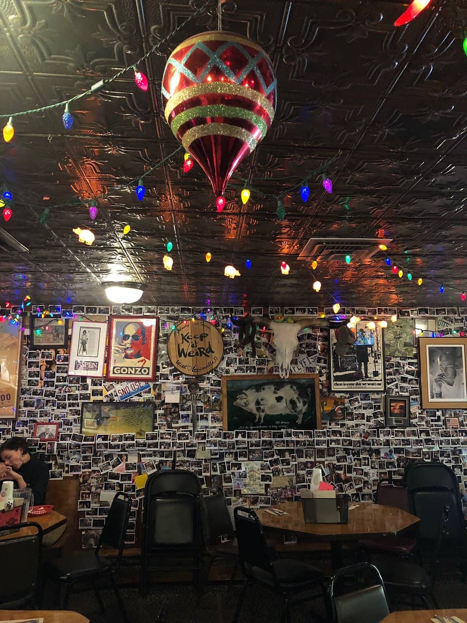 Chill Yet Boujee Atmosphere