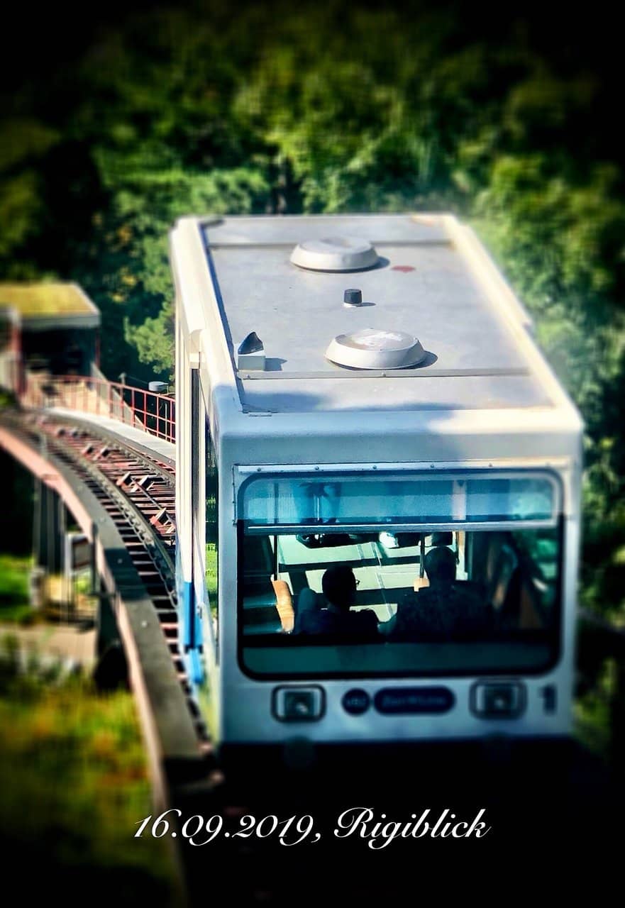 Driverless Funicular Ride