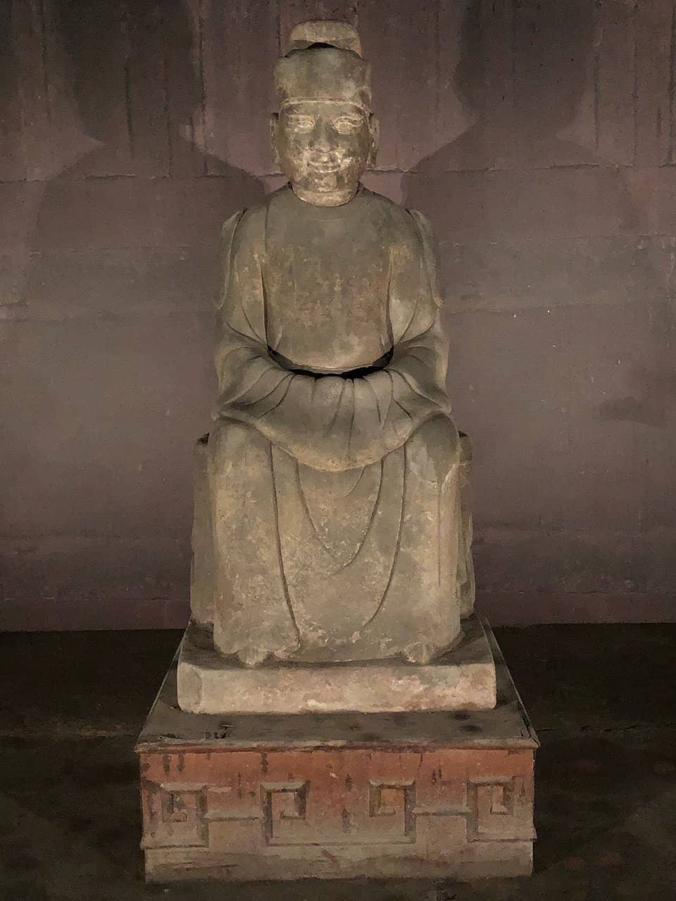 Wang Jian's Statue