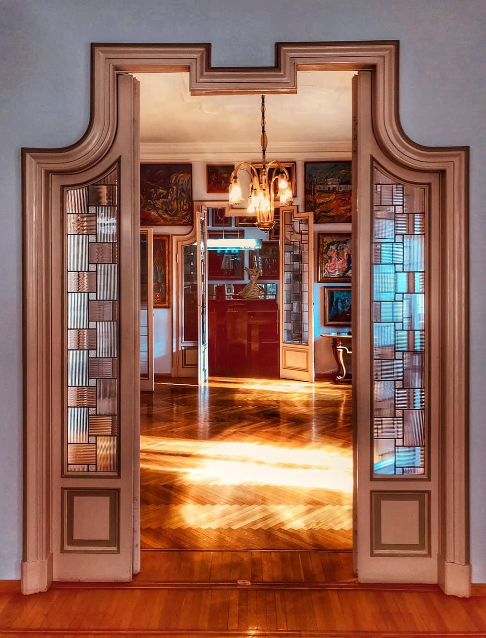 Art Deco Apartment Setting