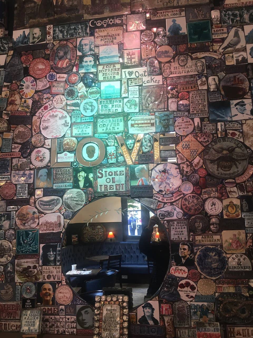 Josiah Wedgwood Statue