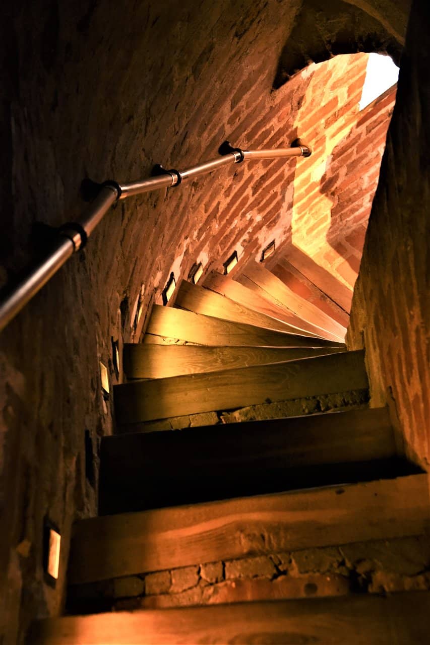 Interior Chambers