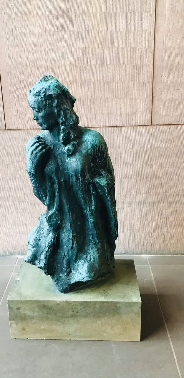 Sculpture Garden Serenity