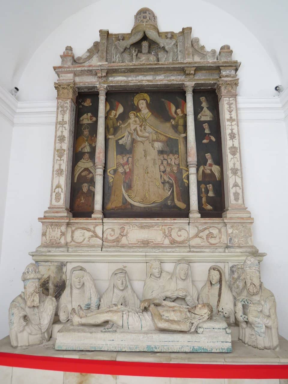 Gilded Altarpieces