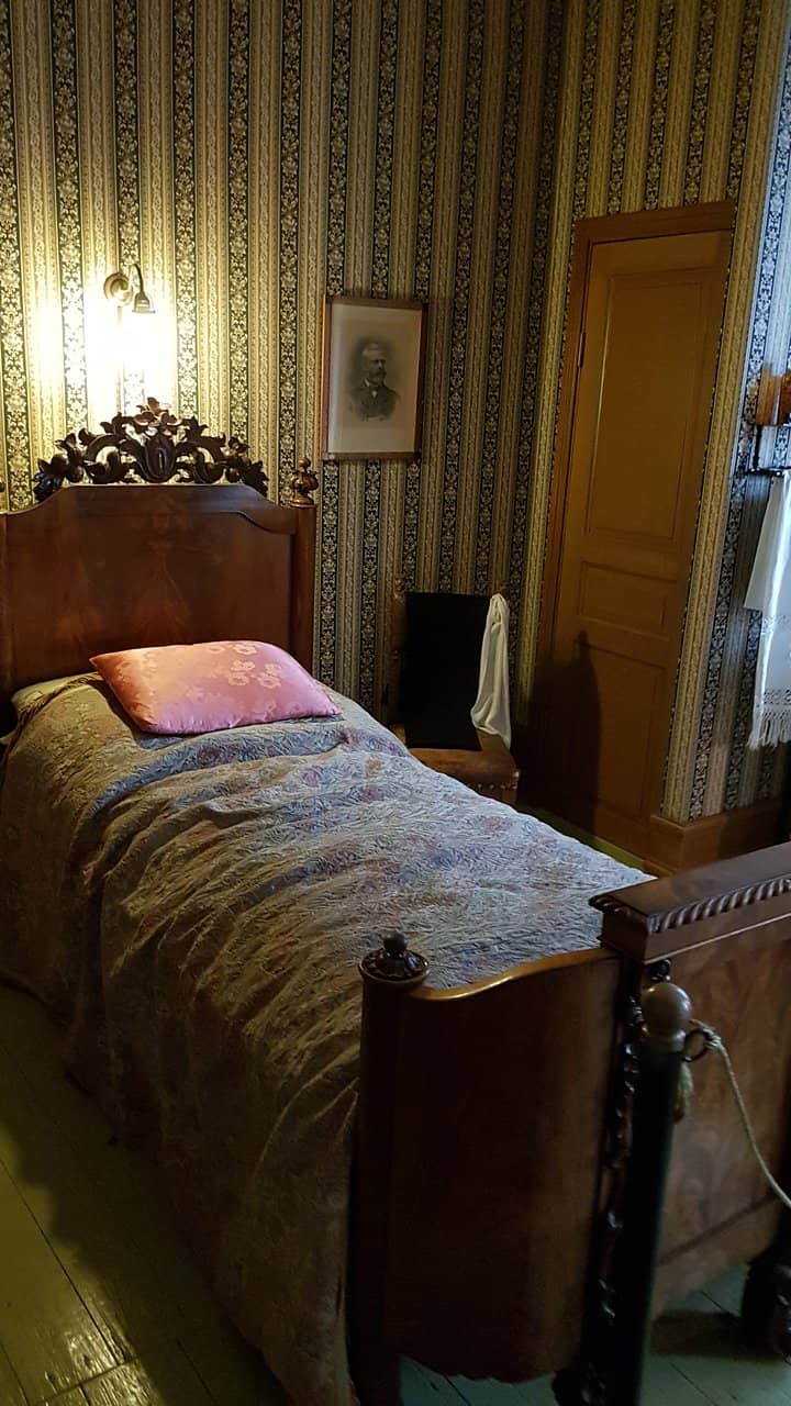 Furnished Manor House