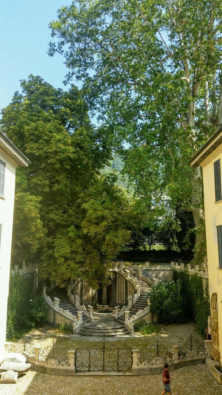 Palazzo Giovio Architecture