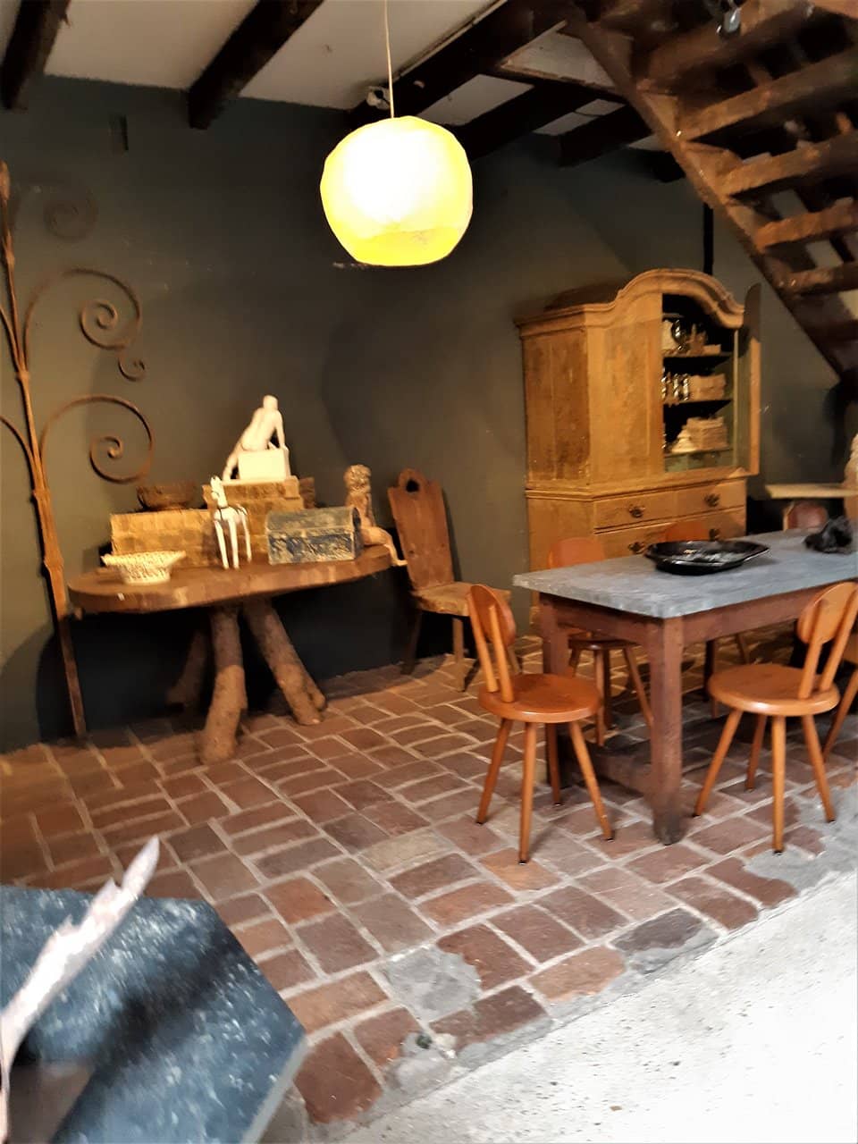 Eclectic Decorative Objects