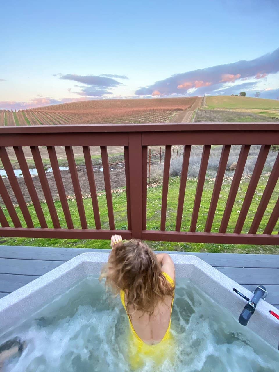 Vineyard View Jacuzzis
