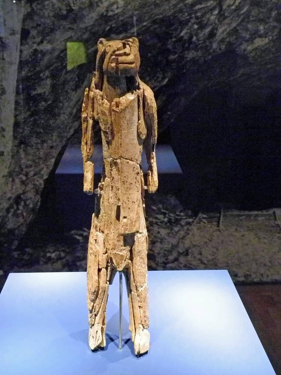 Löwenmensch Exhibit