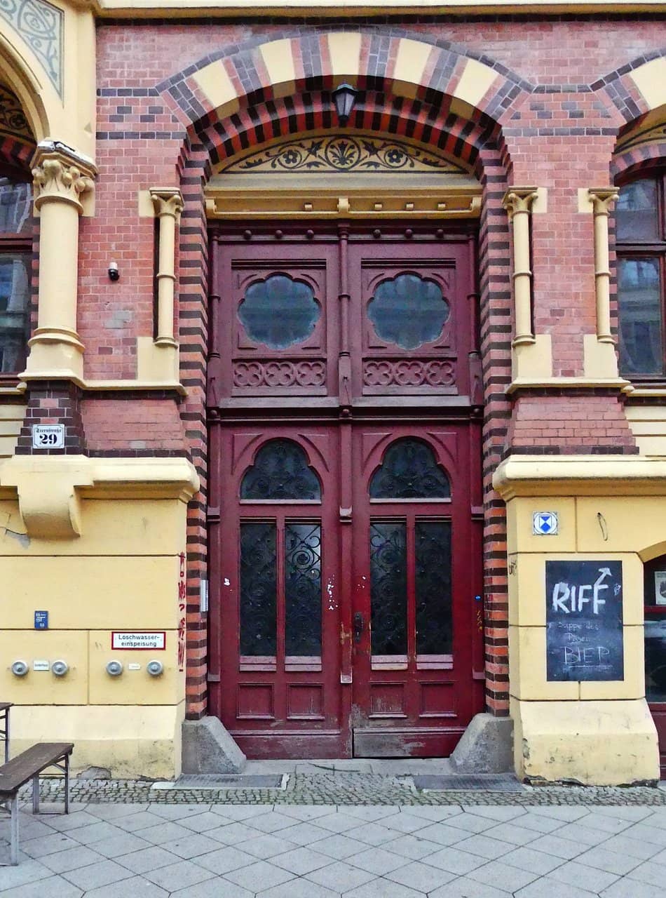 Vertical photo