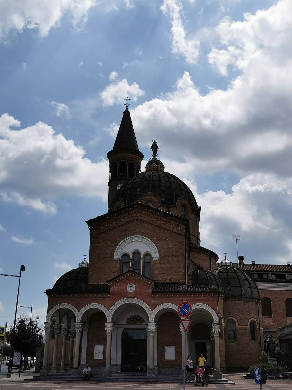 Imposing Dome and Interior